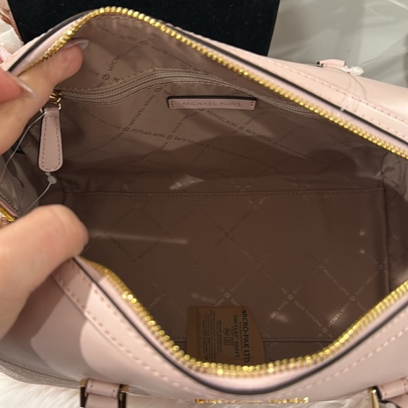 Michael Kors Light Powder Blush Medium Duffle Bag - Picture 7 of 10
